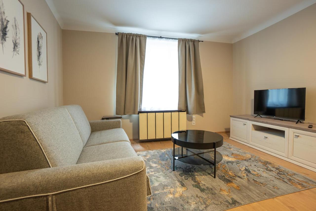 A 2-Bedroom Apartment With A King-Size Bed And A Balcony Is Located Just A 15-Minute Walk From Stephansplatz. Wien Exterior foto